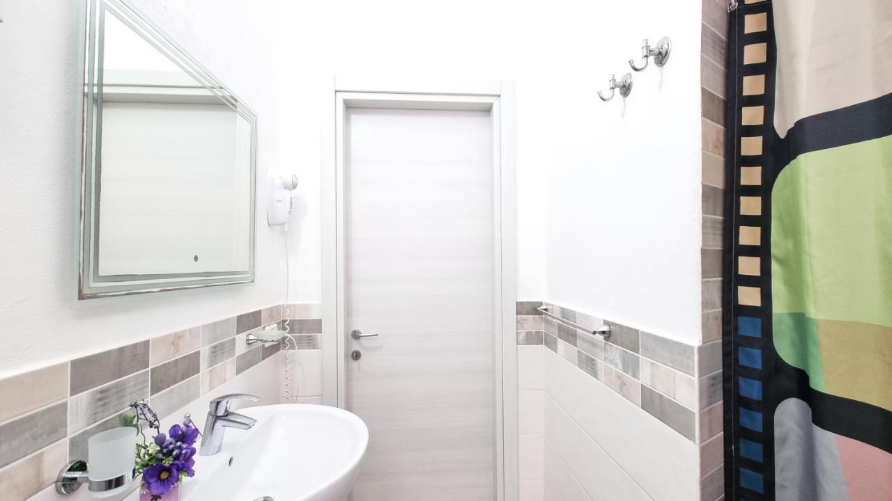 Casa Iris Lägenhet Capoliveri  Exteriör bild